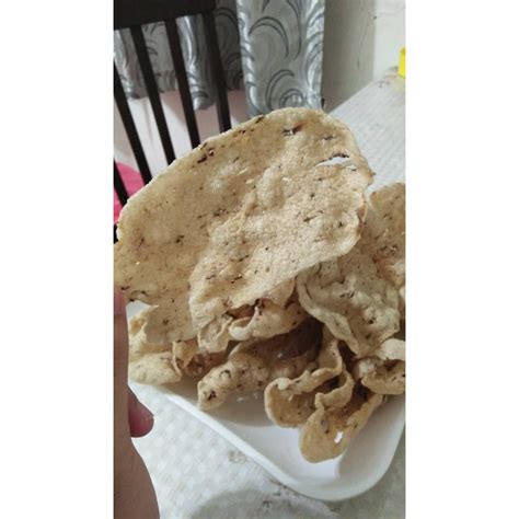 Keropok ikan tamban dihasilkan dan diproses dgn dengan teknologi terkini, ramuan yang segar serta menitik beratkan kebersihan dalam pembuatan produk agar keropok keping yang dihasilkan tahan. Keropok Ikan Tamban Teganu 500g | Shopee Malaysia