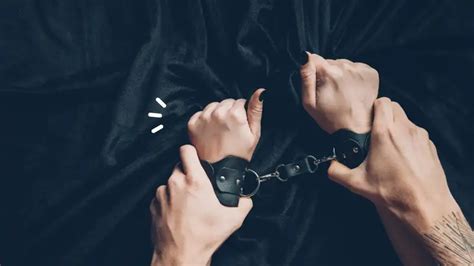 mengenal bdsm praktik seks yang dianggap menyimpang dan dilarang di indonesia orami