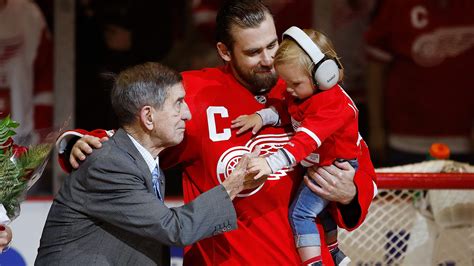 Follow jimmy traina on twitter here. Detroit Red Wings greats: Ted Lindsay was humble, hard-nosed