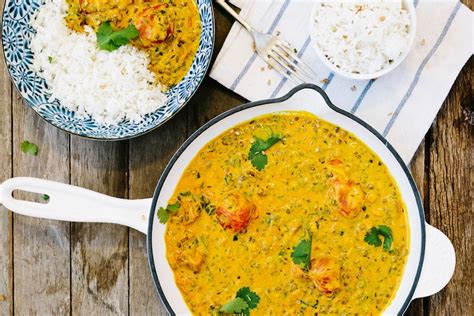 This is one truly healthy meal that is packed with protein, fiber, and important micronutrients. Creamy Coconut Lentil Curry in 2020 | Coconut lentil curry ...