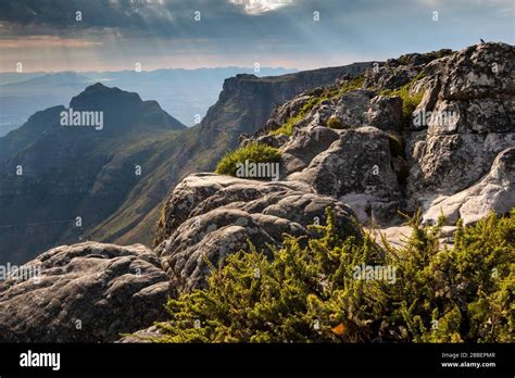 South Africa Cape Town Table Mountain Rocky Edge Of Plateau Stock
