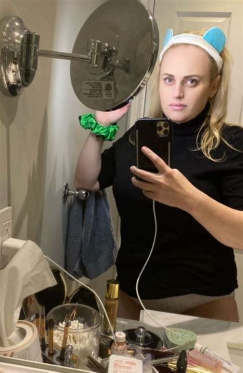 Rebel Wilson Strips Down To Undies And A T Shirt For Latest Instagram