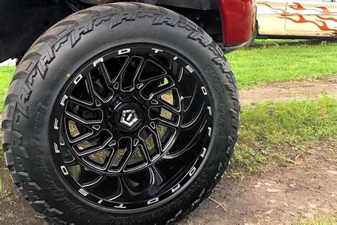 Tis 544bm With Exposed Lugs Wheels 24x12 44 8x165 1 Black Rims Set