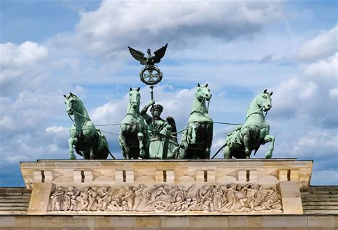 Green Horses Statue Germany The Brandenburg Gate Monument Berlin