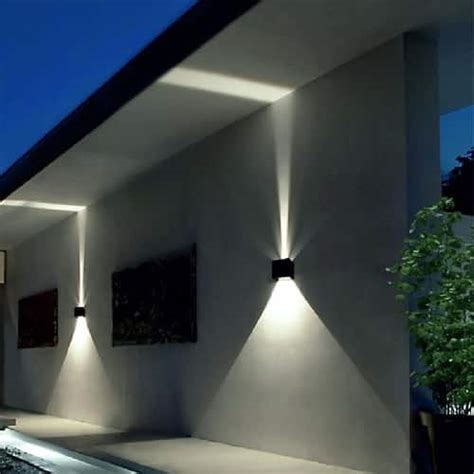 Lampada da parete led, applique per esterni, con led integrati, luce bianca 4000k, 800lm, 7w, plafoniera da parete per interni, lampada a muro in metallo nera ip44, 230v. Le migliori applique led da esterno: guida all'acquisto ...