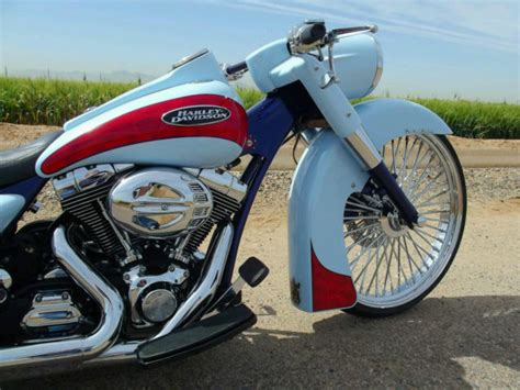 Dave repo camargo started building custom motorcycles back in 1997 here in sunny los angeles. Harley-Davidson Touring Bagger Custom Road King