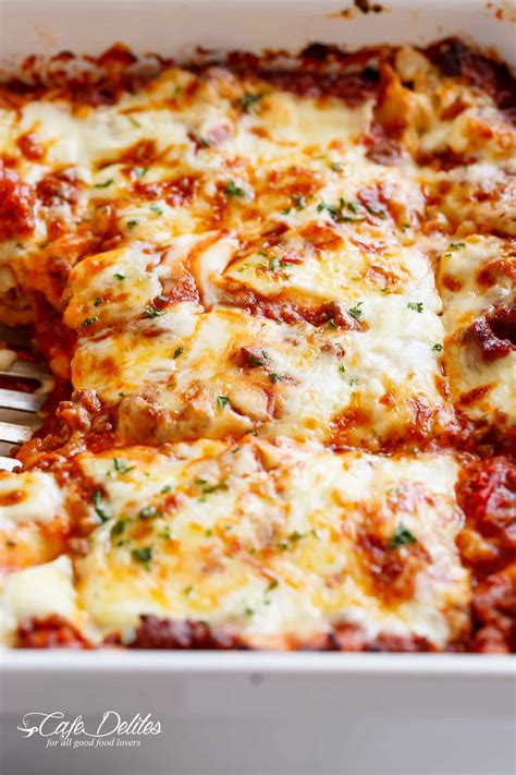 Try this vegetarian lasagna with ricotta cheese! Best Lasagna - Cafe Delites