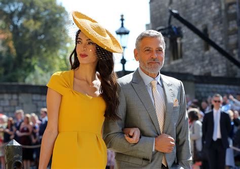 Амаль Клуни застали во время прогулки с сыном в Нью-Йорке