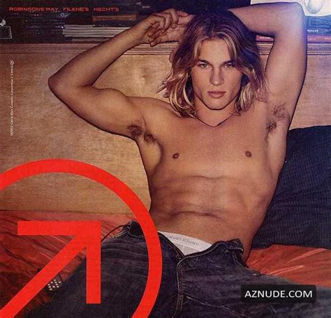 Travis Fimmel Nude And Sexy Photo Collection Aznude Men