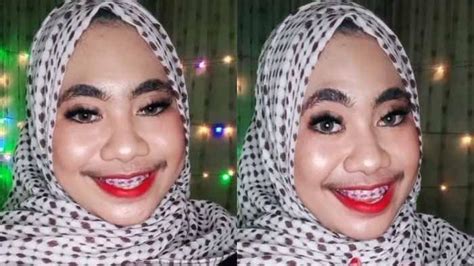Foto kucing viral di tiktok. Perempuan Berkumis Tebal Ini Viral di Tiktok, Sempat Dikira Laki-laki Padahal Wanita Asli ...