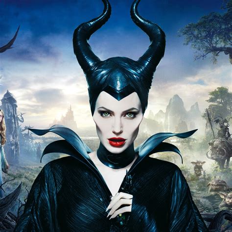 2932x2932 Angelina Jolie In Maleficent Movie Ipad Pro Retina Display Hd