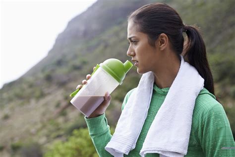 Some runners swear by eating nothing before short or easier runs. The Best Fitness Foods: What to Eat Before, During and ...