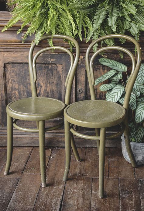Ending today at 10:10pm bst8h 44m. Pair of Painted Bentwood Chairs-dig-haushizzle ...