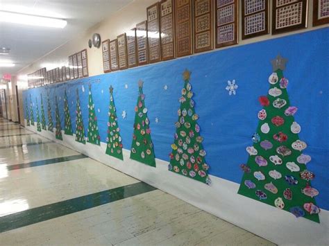Christmas Hallway Decorations School Maladner