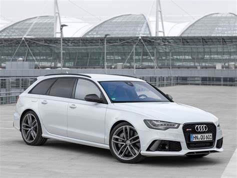 Combined fuel consumption in l/100 km: AUDI RS6 Avant specs & photos - 2013, 2014, 2015, 2016 ...