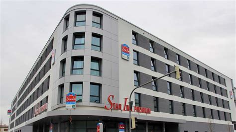 Is it possible to cancel my booking at the star inn hotel münchen schwabing by comfort free of charge? Heidelberg-Weststadt: Star Inn Premium-Hotel wird am ...