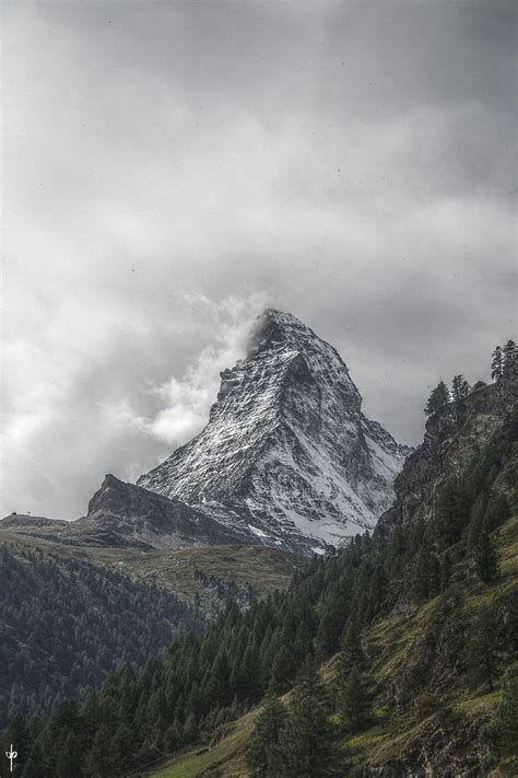 Heyfiki Cloudy Matterhorn Hdr By Bribesdemoi Matterhorn Tattoo