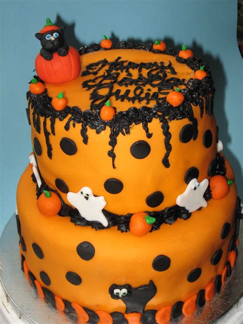 Cooking a romantic dinner doesn't have to be an all day affair. Easy Halloween Cake Ideas | Halloween Cakes - Decoration Ideas | Little Birthday Cakes ...