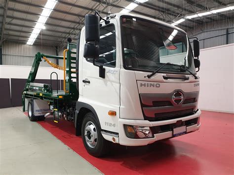 Hino 500 series factory service workshop manual download. 2019 HINO FD 1124-500 SERIES MANUAL HOOKLIFT/BI FOLD TRUCK ...