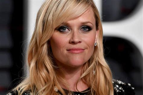Laura jeanne reese witherspoon was born on march 22, 1976 in new orleans, louisiana to betty witherspoon, a registered nurse & john draper witherspoon, a military surgeon. Reese Witherspoon was abused…. Confession! | Wirewag