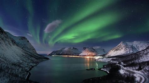 Northern Lights Over Soervaag Faroe Islands Norway Wallpaper Backiee