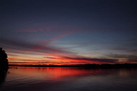 배경 화면 경치 일몰 바다 호수 물 자연 반사 해돋이 고요한 저녁 강 수평선 스웨덴 황혼 구름