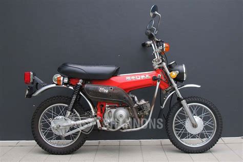 Honda has been the world's largest motorcycle manufacturer since 1959. Honda ST90 Motorcycle | Honda, Motorcycle, Motorcycle ...
