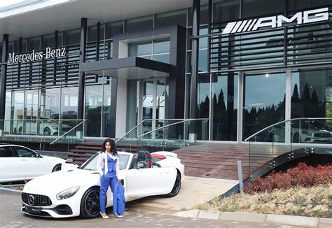 604 x 548 jpeg 55 кб. PHOTOS: Zari lands major deal with South African Mercedes ...