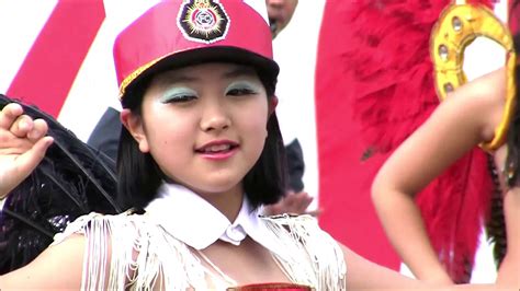 サンバ青姫 超可愛い笑顔癒し効果は抜群escola De Samba Kobecco アーモンド並木と春の音楽祭 Samba In 日本