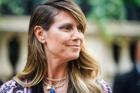 In folge vier geht es für die mädels zum actionshooting. Welche extensions tragt heidi klum - Beliebte Frisuren 2020