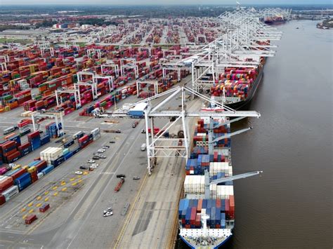 Eeuu Puerto De Savannah Busca Reducir Congestión Especialmente