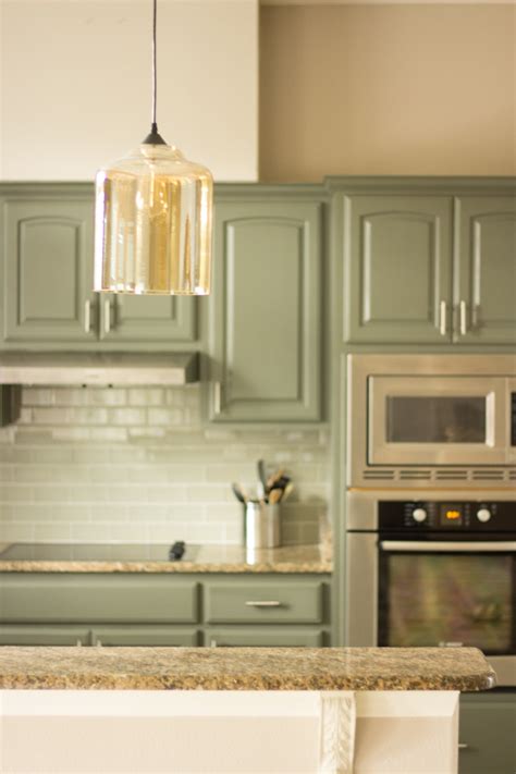 November 8, 2019 | 11:19 am cst. Our Exciting Kitchen Makeover: Before and After | Design ...