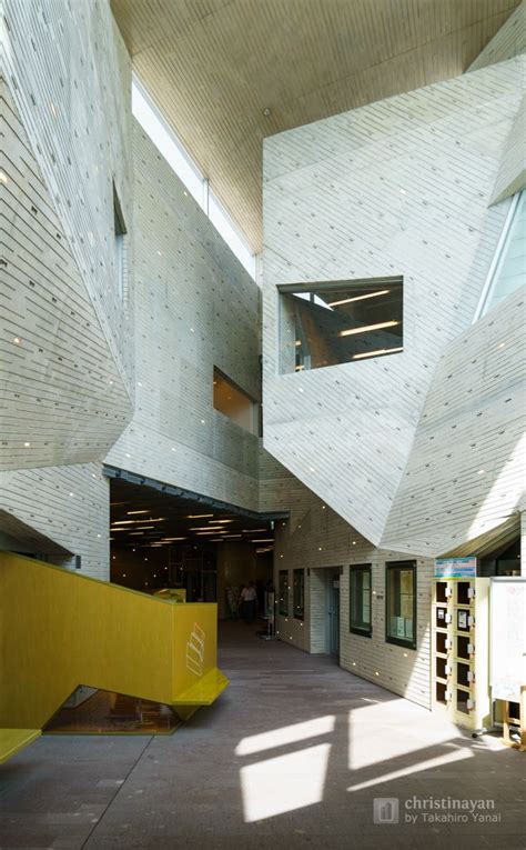 Posted on 17 april, 201018 april, 2010 by samuel m. ボード「Architecture Photography by me」のピン