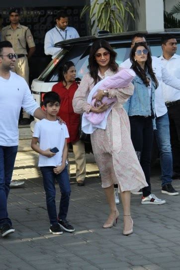 Every day seems like a sunday, but i only binge on the real sunday. Shilpa Shetty and Raj Kundra bring baby girl Samisha home ...
