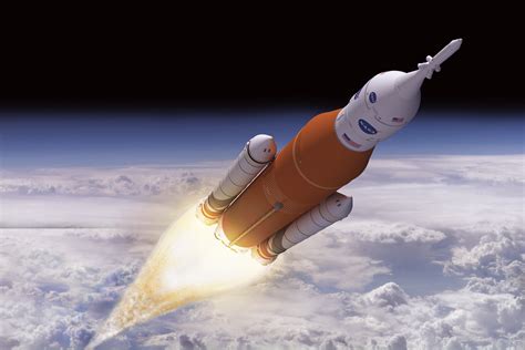 Boeing Builds The Most Powerful Rocket Ever Made