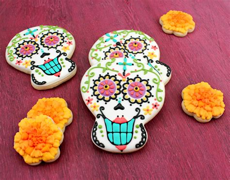 El Dia De Los Muertos Day Of The Dead Cookies The Sweet Adventures