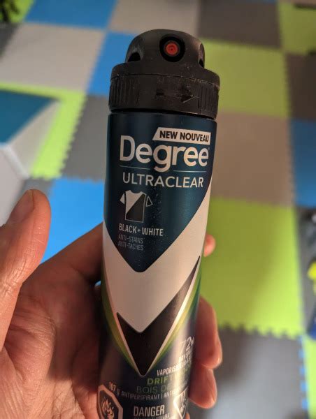 Degree® Men Ultraclear Black White 72h Driftwood Antiperspirant
