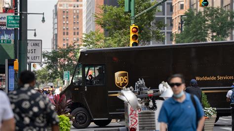 UPS to Cut 12,000 Jobs as Wages Rise and Package Volumes Fall - The New