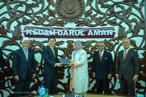 Mengikut akta kerajaan tempatan 1976 (akta 171), cukai harta perlu dijelaskan dua (2) kali setahun pada tempoh yang ditetapkan iaitu : Pinda akta bolehkan PBT ambil tindakan pencemaran - PN BBC ...