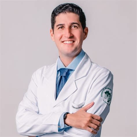 Dr Marcos Daniel Seabra Opiniões Dermatologista Aracaju Doctoralia
