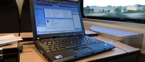 Co Zrobić żeby Laptop Szybciej Chodził - Co zrobić, żeby mieć internet w pociągu? › Magazyn KOLEO
