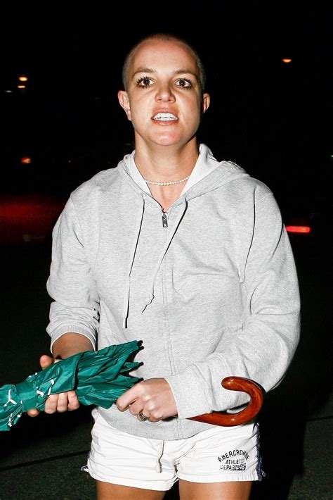 She is quoted as shaving her head for the following reason: Holloway has blonde hair now | Sherdog Forums | UFC, MMA ...