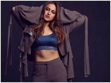 Sonakshi Sinha My Role In Mission Mangal Is Well Balanced Hindi Movie News Times Of India