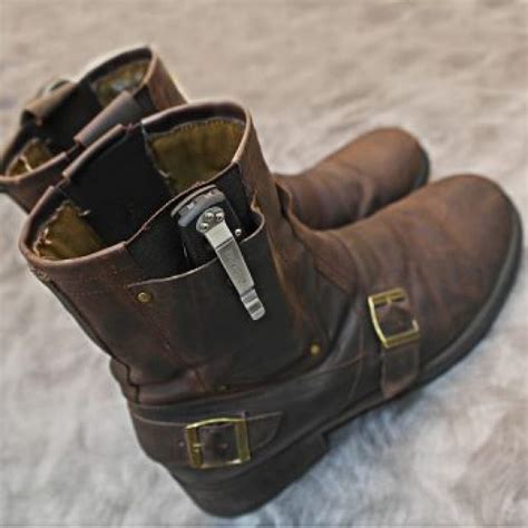 How To Wear A Boot Knife With Cowboy Boots