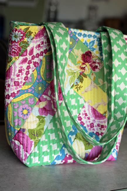 Jenny Doan And Crafty Gemini Quilted Tote Bag Tutorial Crafty Gemini