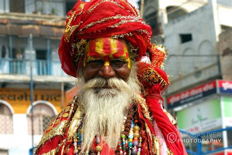 hindu pilgrims at varanasi india ramdas iyer photography