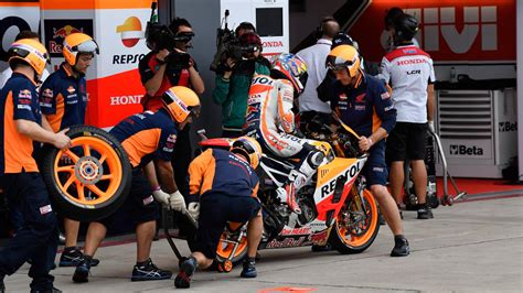The bikes were off and out on track from 10am this morning, running through a batch of parts and settings for the next part of the motogp season. Motogp Bike Tyre Size