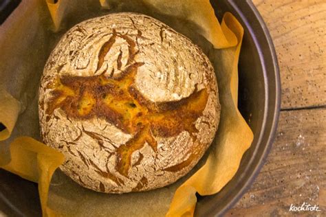 Brot und Brötchen im Topf backen Welche Töpfe und Bräter
