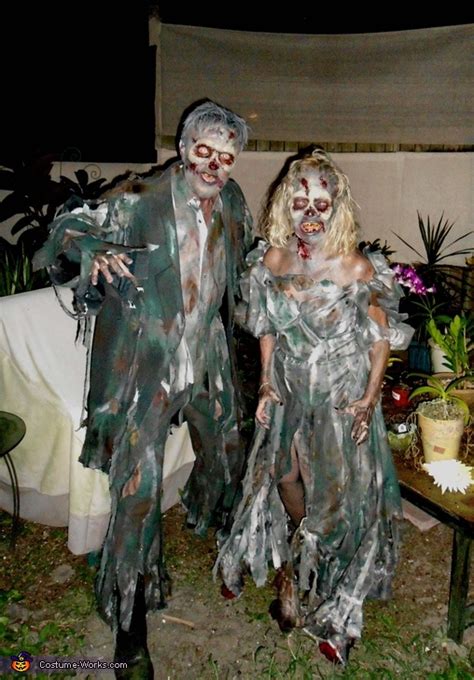 Homemade Zombie Couple Costume Diy Costumes Under 25