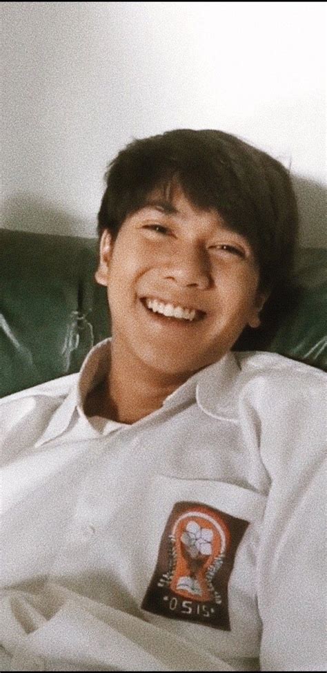 Iqbaal Ramadhan Wallpapers - Wallpaper Cave